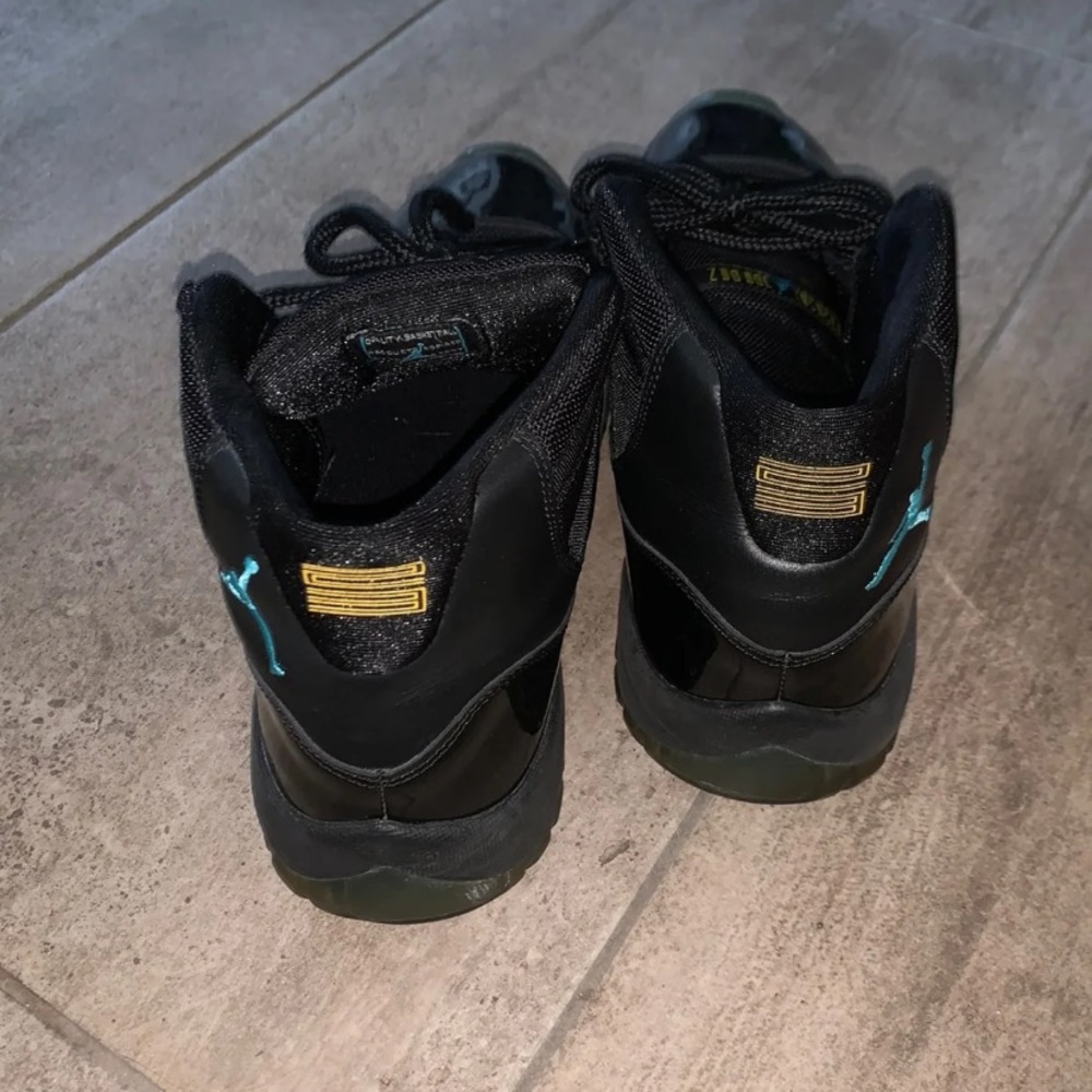 Jordan’s - Picture 4 of 6